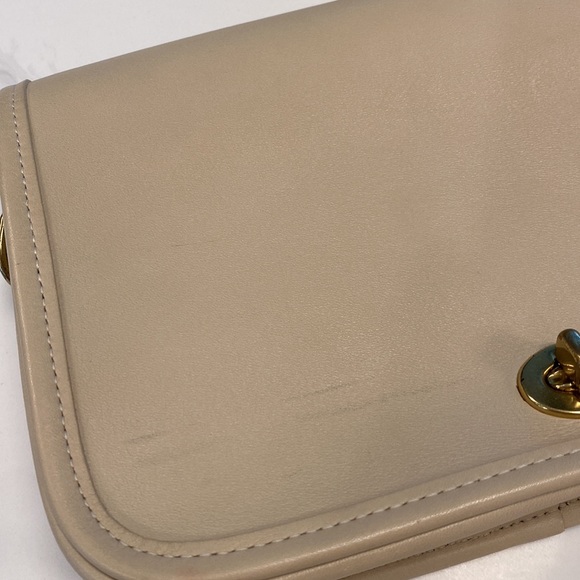 Authentic Vintage Coach Pocket Bag in Bone 9755 - Picture 14 of 16